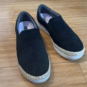 Dr Scholl’s Black Slip On Sneaker - Size 9